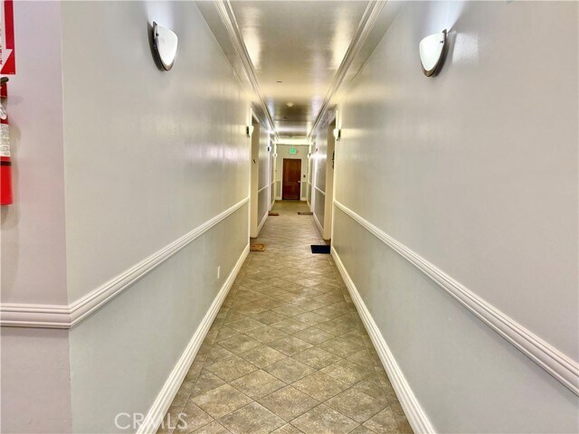 Foto del edificio - 11989 Laurelwood Dr