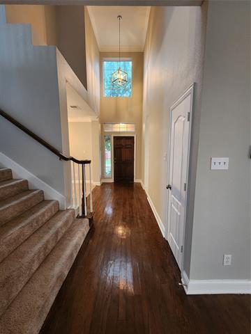Building Photo - 559 Southridge Way