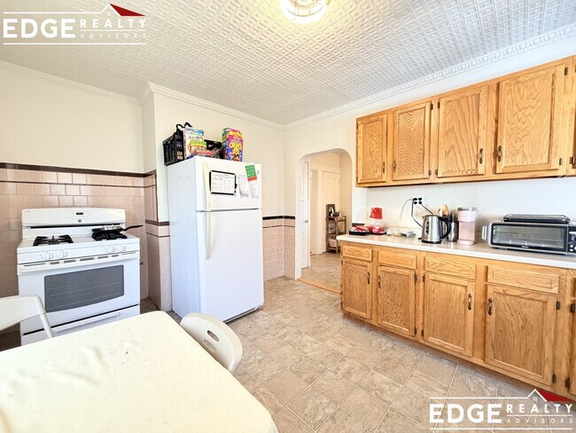 Building Photo - 33R Winship Pl