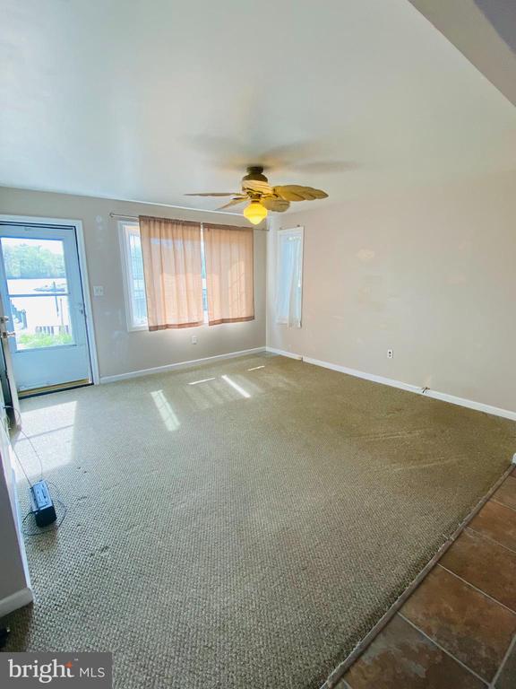 Building Photo - 40 Kingston Park Ln