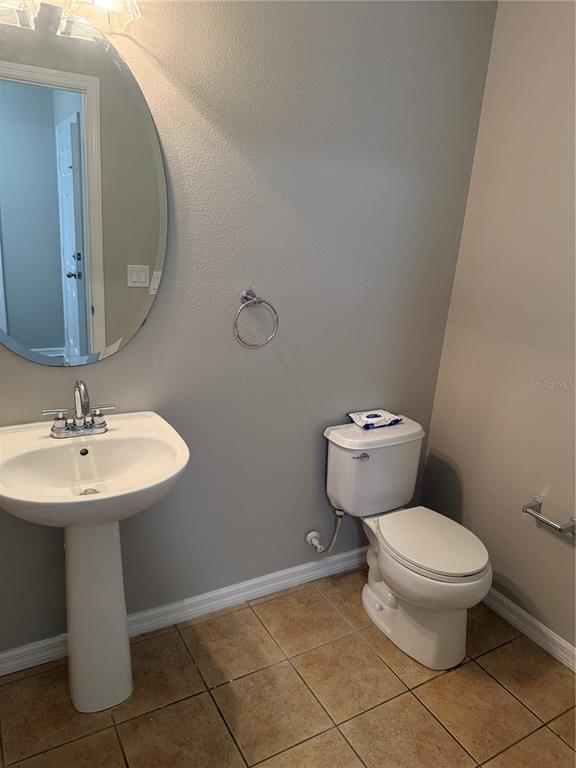 Building Photo - 13102 Honey Locust Dr