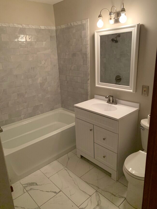 Foto del edificio - 206 N Pearl St