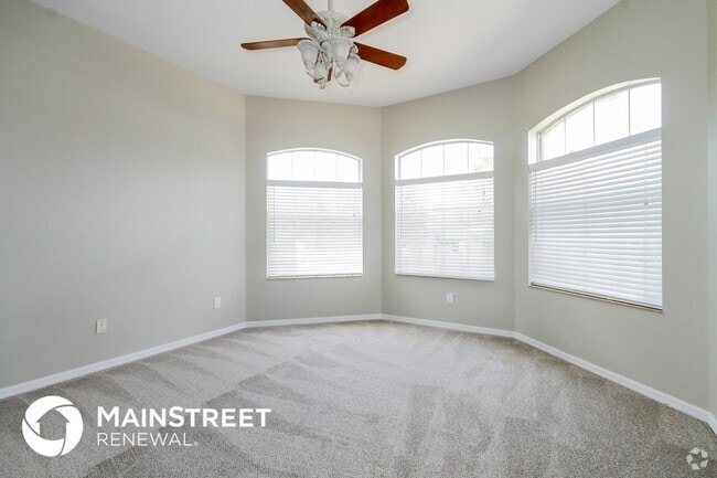 Building Photo - 2208 Tarragon Ln