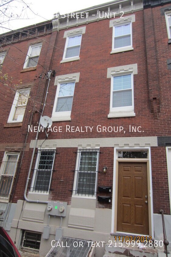 Primary Photo - 4 bedroom, 2 bathroom at 35th & Spring Gar...