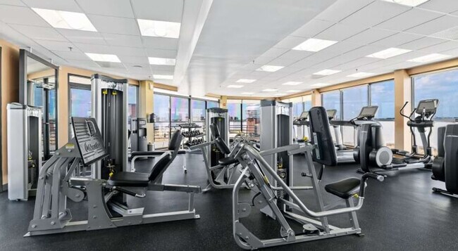 Foto del edificio - 730 15th St S