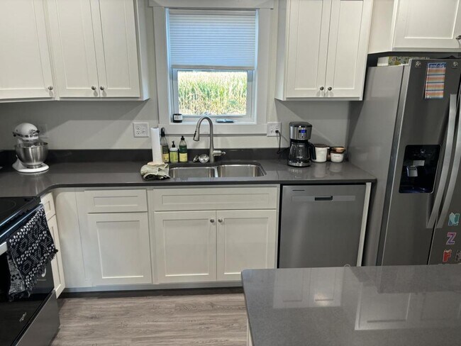 Foto del edificio - 16921 12th St