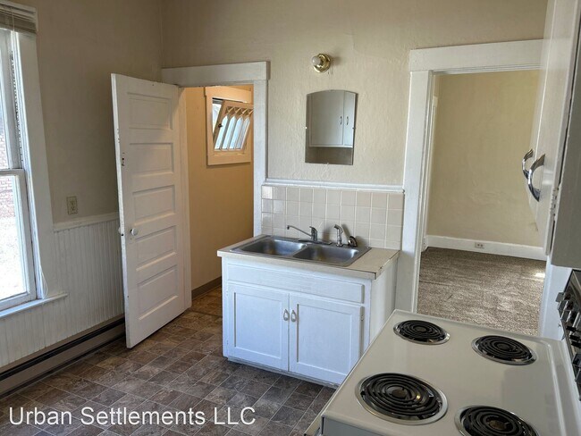 Foto del edificio - 2 br, 1 bath House - 313 E Euclid Ave