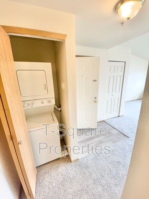 Foto del edificio - 8830 3rd Ave SE