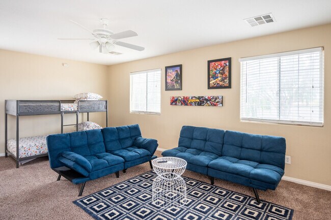 Foto del edificio - 3968 E Spruce Fern Ln