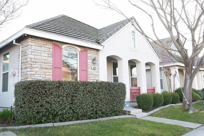 Photo - 1874 Acari Ave House