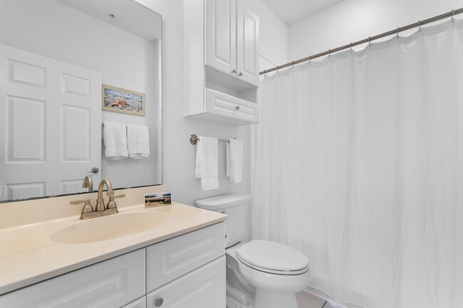 Foto del edificio - 4877 Dahlia Ct