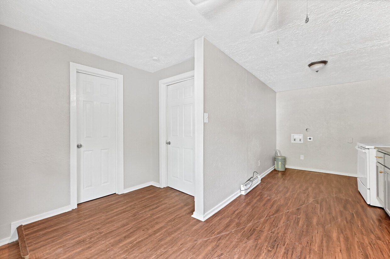 Foto del edificio - 601 Booker T Washington St