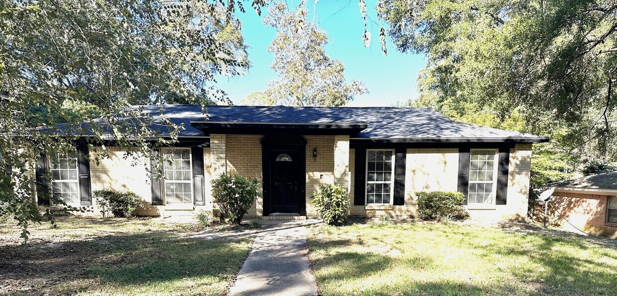 2536 Coachman Ct, Mobile, AL 36695 House Rental in Mobile, AL