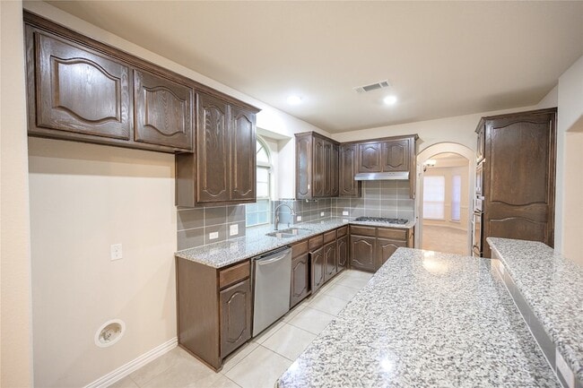 Foto del edificio - 1305 Needle Cactus Dr