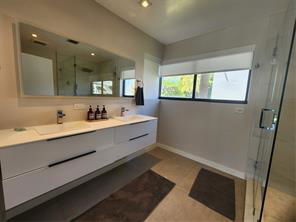 Foto del edificio - Hibiscus Drive, Hallandale Beach, FL 33009...