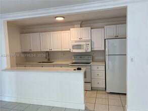 Building Photo - 4670 NW 79th Ave