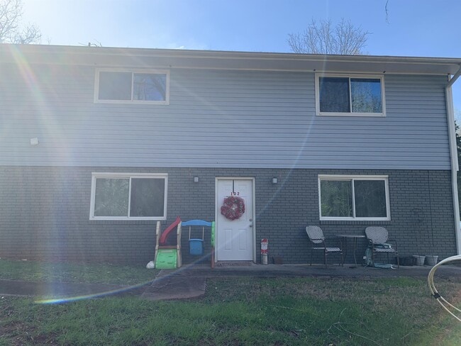 Photo - 903 E Red Bud Rd (Knoxville, TN) Townhome