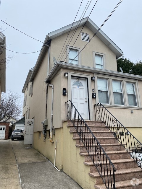 Building Photo - 2141 71st St