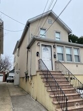 Building Photo - 2141 71st St
