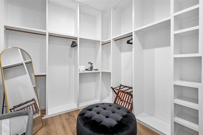 Foto del edificio - 1303 E 27th St
