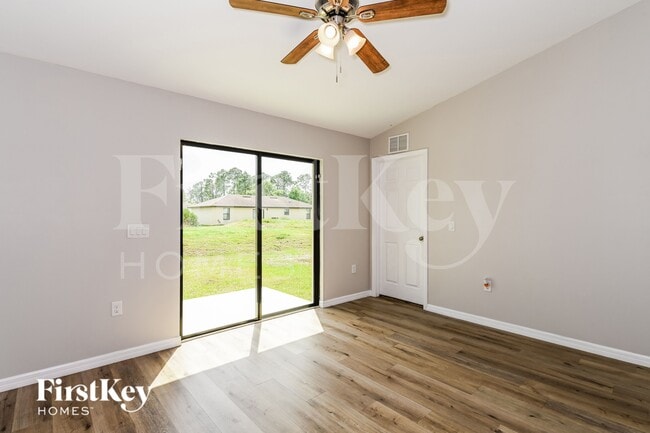 Foto del edificio - 3007 44th St SW