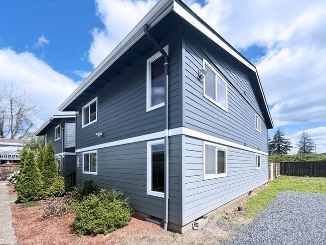 Building Photo - 5495 A St