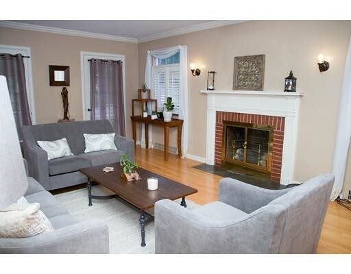 Primary Photo - 82 Welland Rd