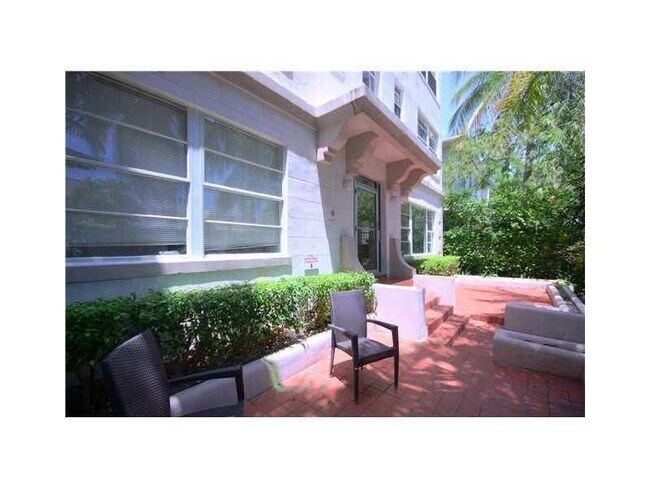 Foto del edificio - 1320 Drexel Ave