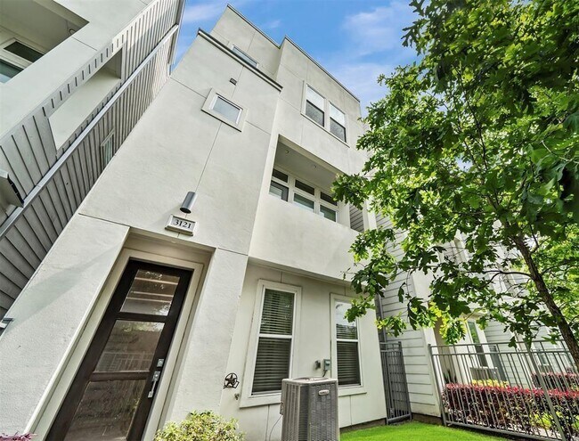 Foto del edificio - 3121 Leeland St