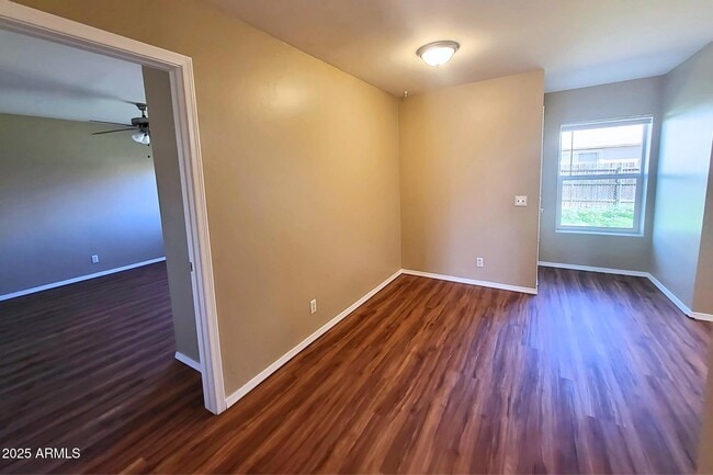 Foto del edificio - 8416 E Leigh Dr