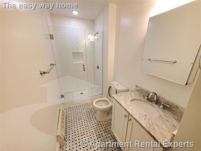 Foto del edificio - 65 Langdon St