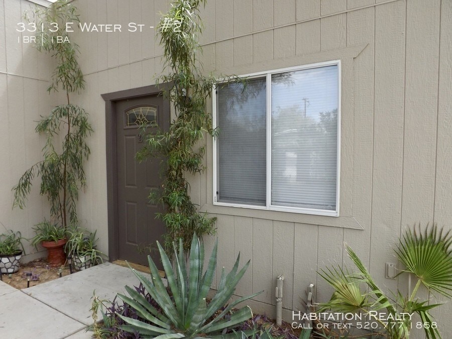 Primary Photo - 3313 E Water St