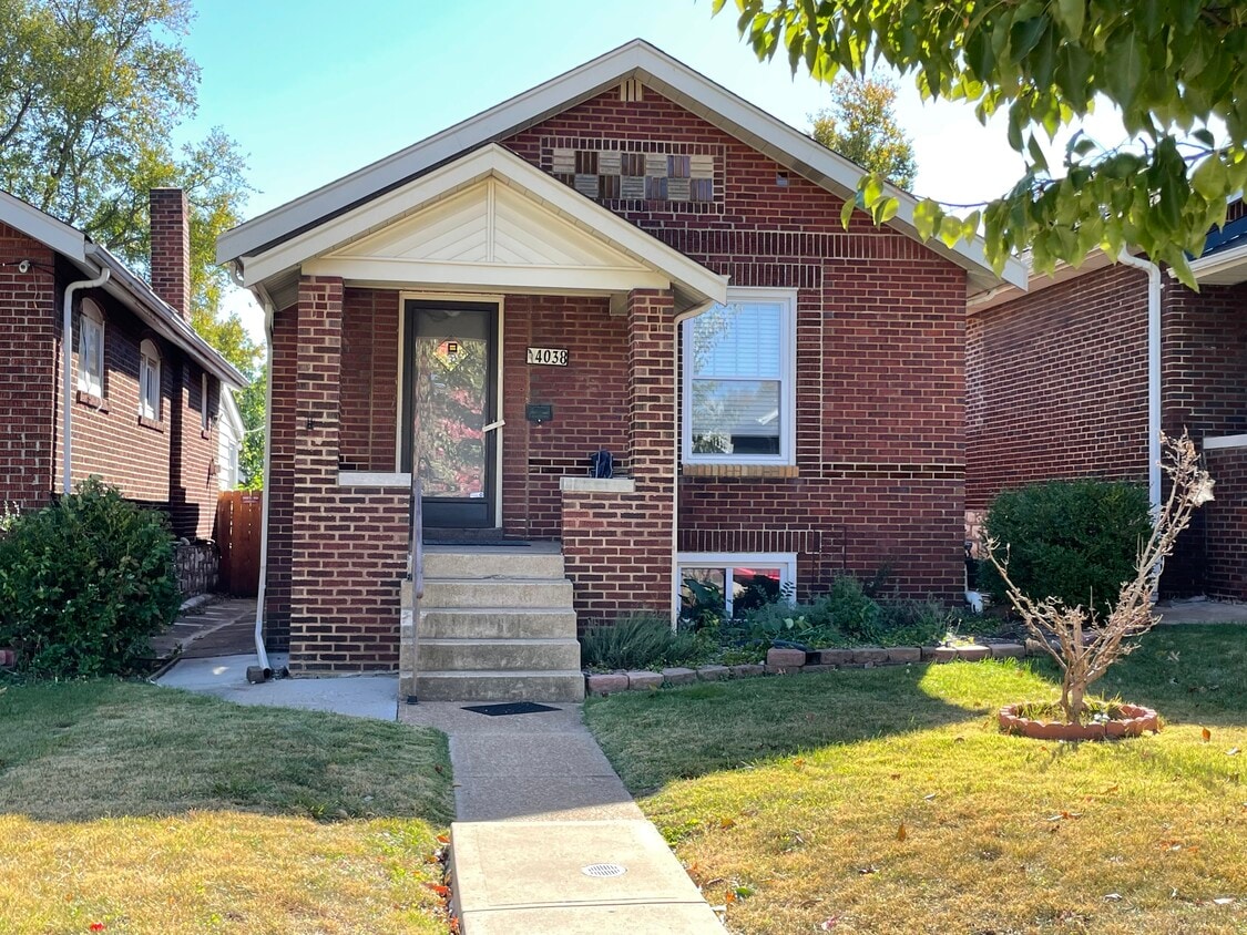 4038 McDonald Ave, St. Louis, MO 63116 House for Rent in St. Louis