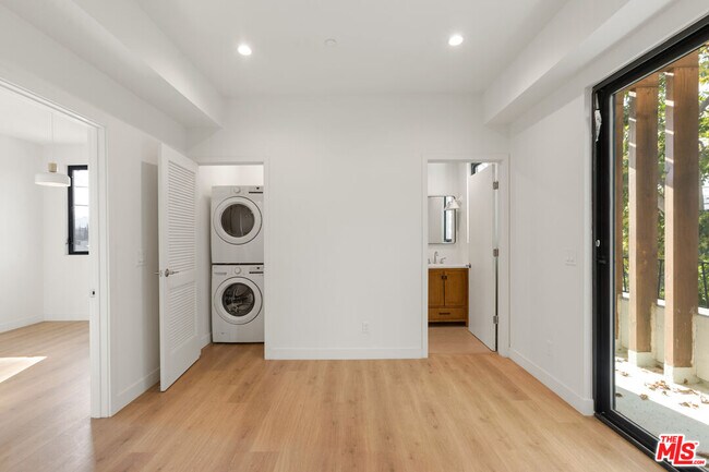 Foto del edificio - 2847 Marsh St