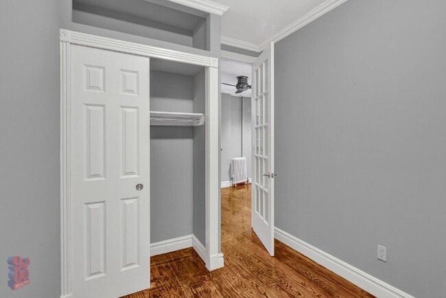 Building Photo - 326 E 35th St