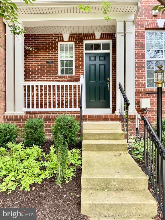 Foto principal - 120 Tall Grass Ln