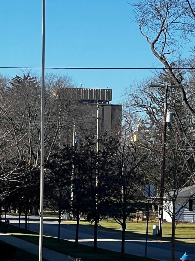 Foto del edificio - 54528 Willis St