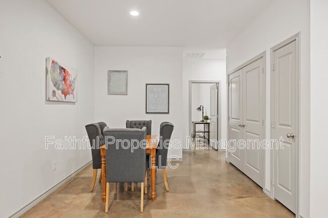 Foto del edificio - 14235 County Rd 452