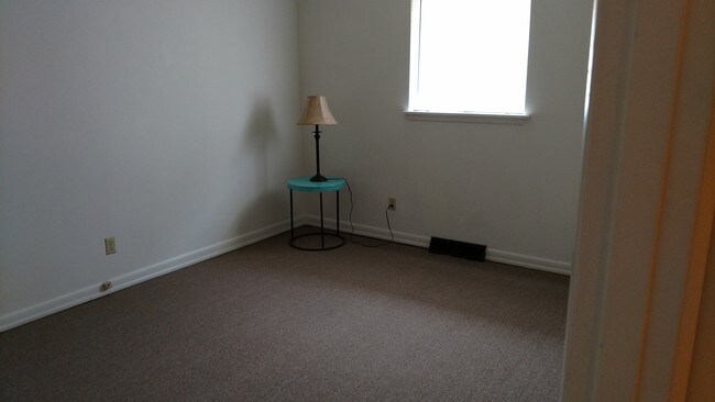1 of 2 Bedrooms - 3706 N Donna Ln