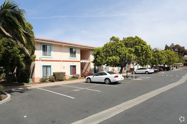 Foto del edificio - Garden Estates