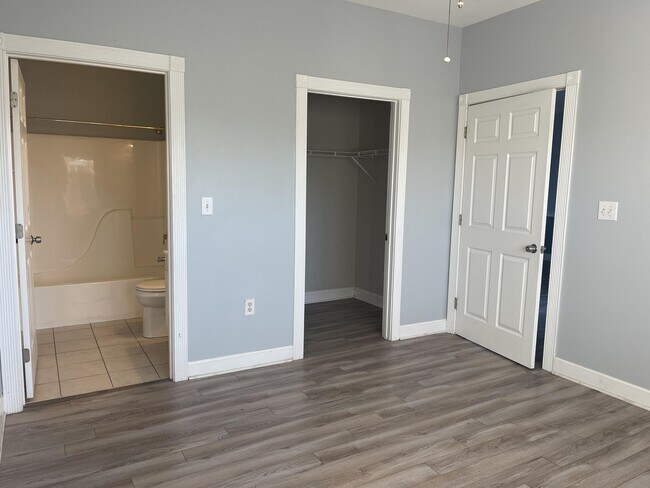 Foto del edificio - 9051 Meadow Vista Rd