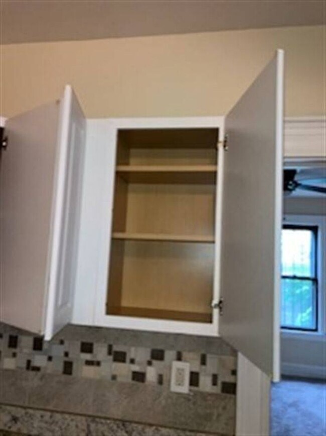 Foto del edificio - 2250 E 86th St