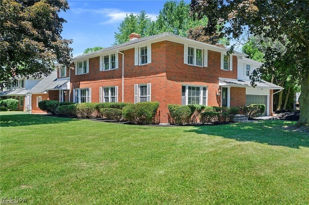 Foto principal - 3024 Warrensville Center Rd