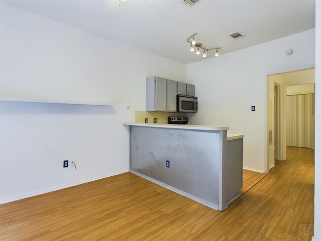 Foto del edificio - 2210 Pearl St