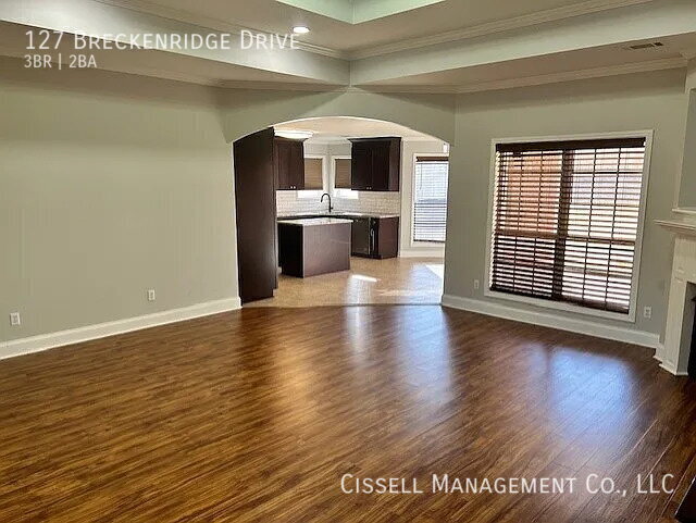 Building Photo - 127 Breckenridge Dr