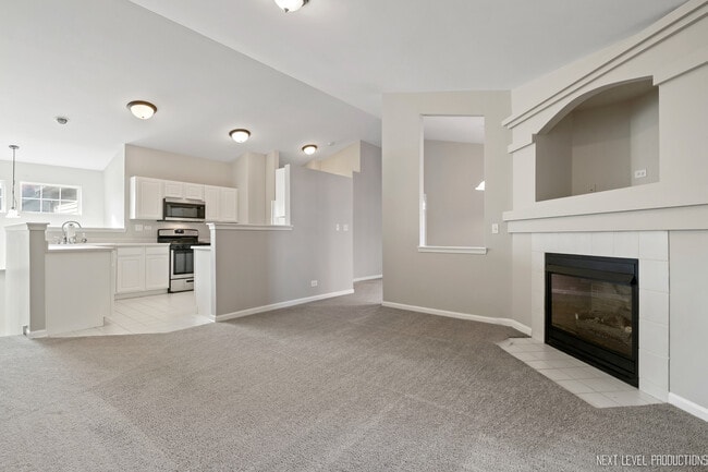 Building Photo - 987 Park Hill Cir