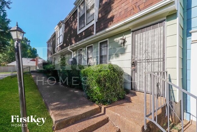 Foto del edificio - 145 Willow Bend Dr