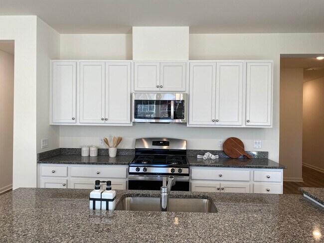 Foto del edificio - 236 Park Ln