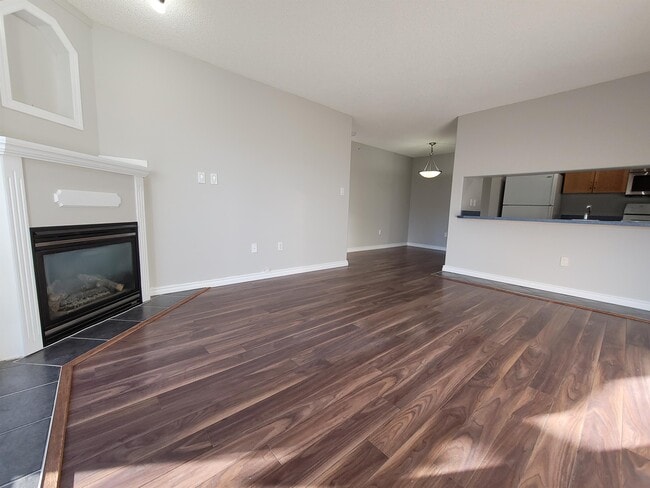 Building Photo - 279 Suder Greens Dr NW