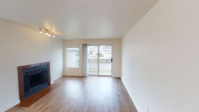 Interior Photo - Hilltop in the Highlands